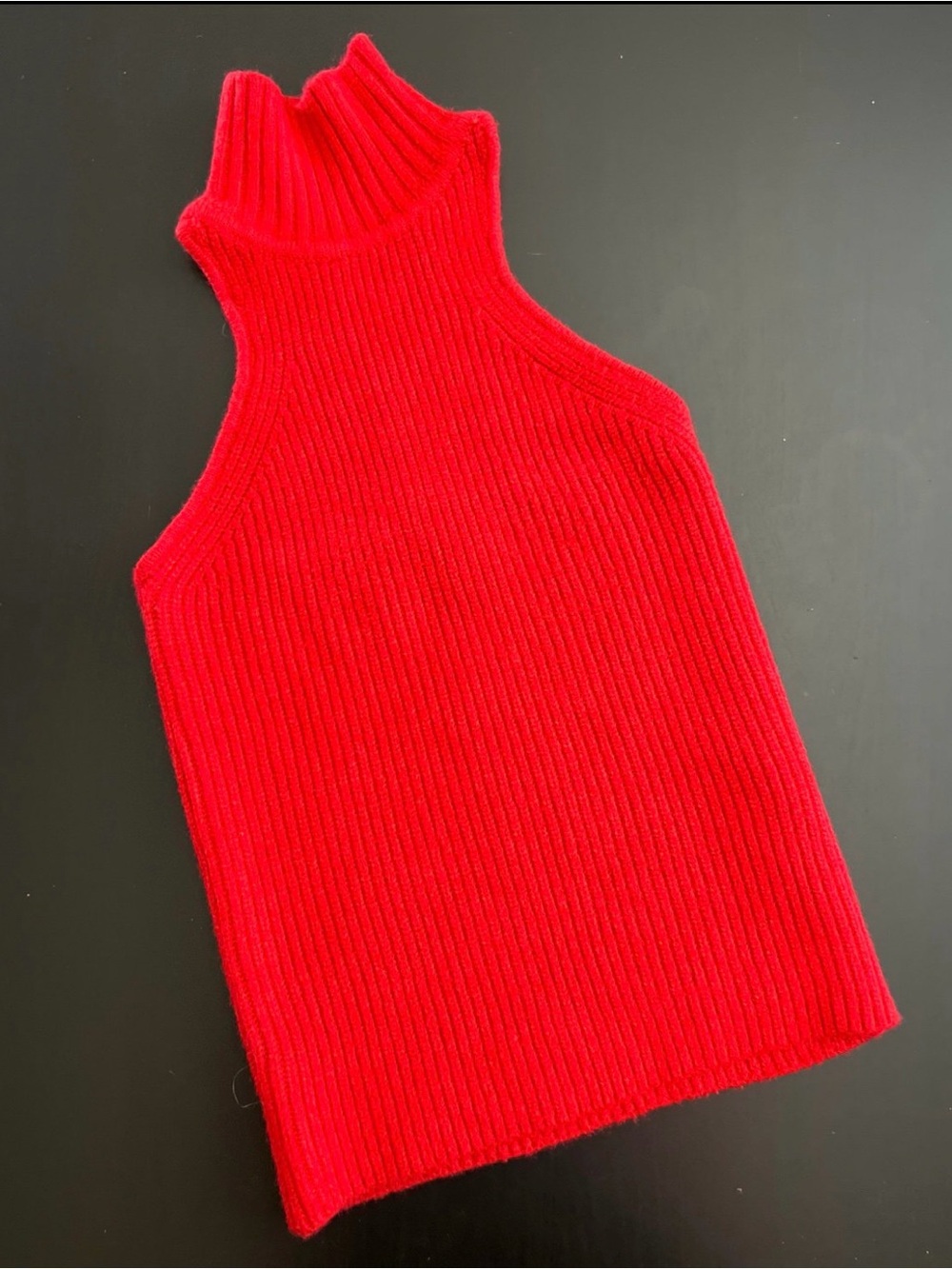 Sleeveless Ribbed Turtleneck Knit Top - Bright Red